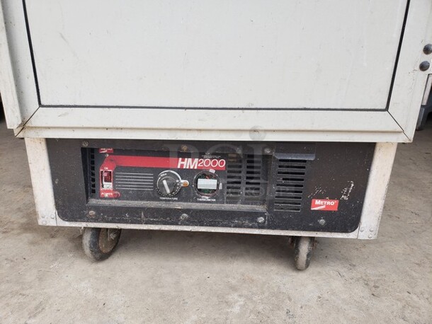 Metro C199-HM2000 Heating Cabinet Food Warmer!

120 V
60 Hz
1900 W - Image 2 of 6