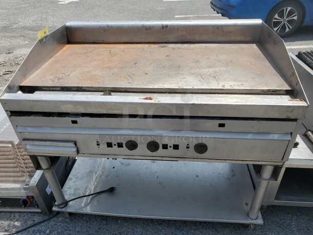 Natural Gas Griddle (Missing tag) 48X33X36 - Image 4 of 9