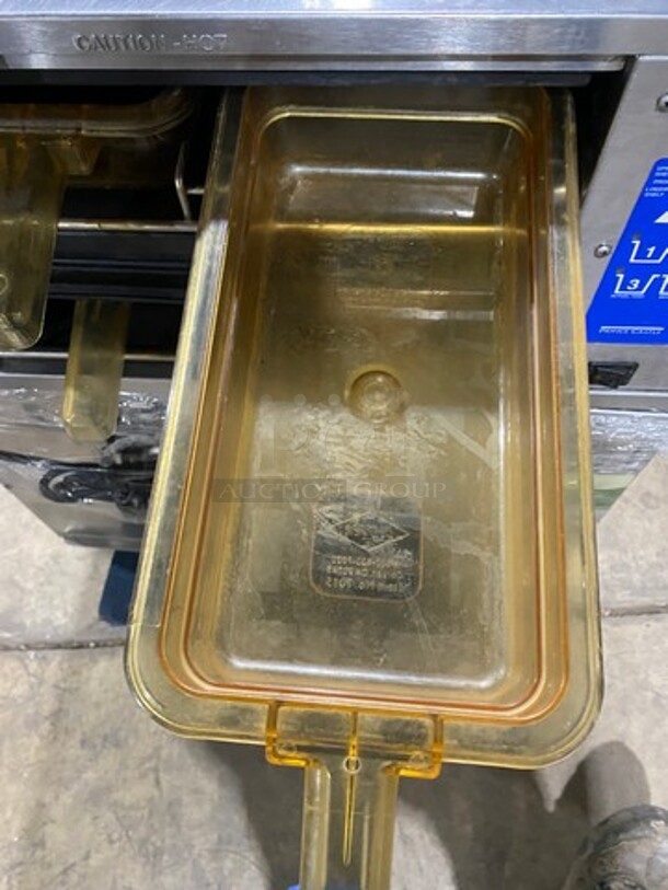 Amazing! Prine Castle Counter Top 4 Compartment Food Warmer! Model DHB-DDB Serial AA0001864! 120V 1 Phase! Working When Removed!  - Image 7 of 9