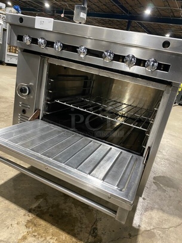 US Range Commercial Natural Gas Powered French Top/ Hot Plate Stove! With Oven Underneath! All Stainless Steel! On Casters! Model: C83611 - Image 5 of 10