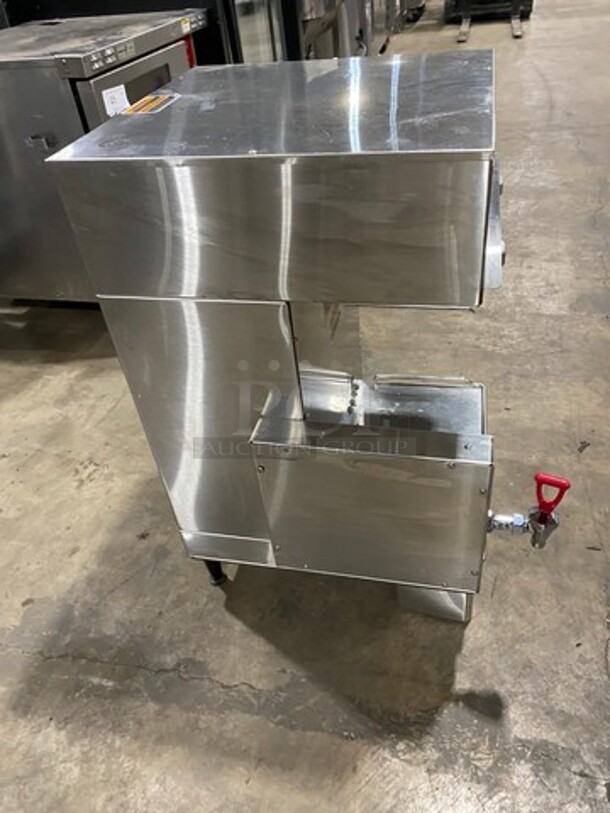 Bunn Commercial Countertop Dual Coffee Brewing Machine! All Stainless Steel! On Small Legs! Model: DUALSHDBC SN: DUAL181656 120/208V 60HZ 1 Phase - Image 2 of 8