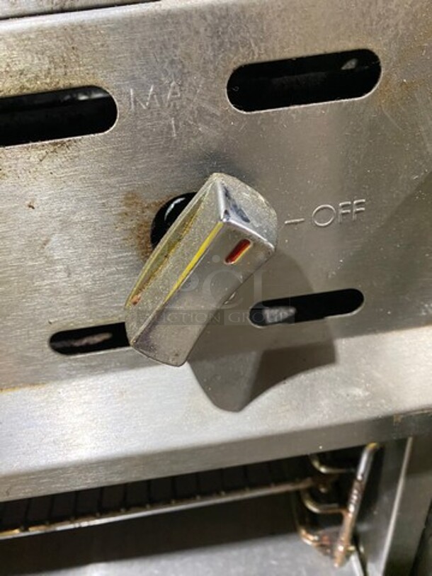 Vulcan Commercial Countertop Natural Gas Powered Cheese Melter/ Salamander! All Stainless Steel! WORKING WHEN REMOVED! - Image 7 of 9