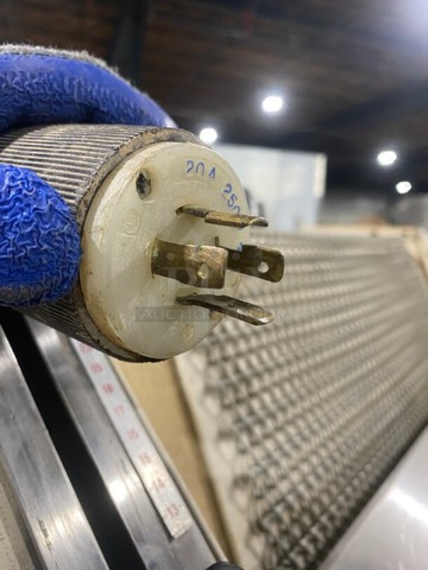 Benier Commercial Floor Style French Bread Molder! On Casters! Model: FBM92 SN: 96K357 208V 60HZ 3 Phase - Image 11 of 11