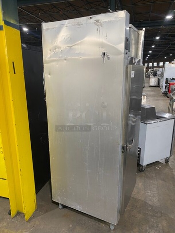 WOW! Traulsen Single Door Reach In Freezer! All Stainless Steel! On Legs! Model: G12010 SN: T67103C04 115V 60HZ 1 Phase - Image 2 of 9