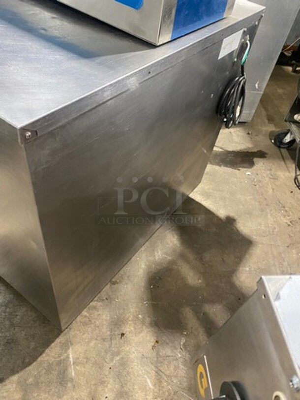 FWE Commercial 2 Door Food Warming/Holding Cabinet! All Stainless Steel! On Casters! Model: HLC16CHP SN: 154541504 120V - Image 4 of 9