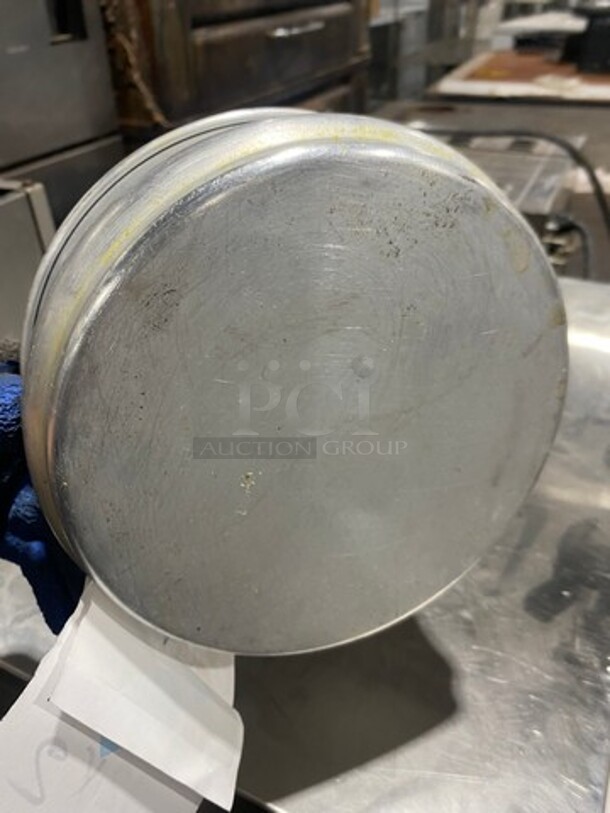 Round Metal Baking Pans! 2x Your Bid! - Image 3 of 3