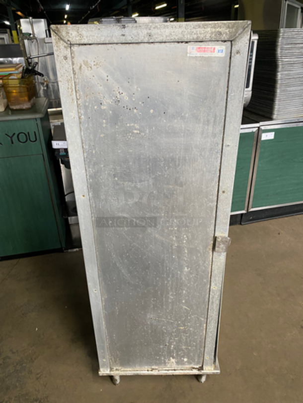 Lockwood Commercial Single Door Enclosed Pan Transport Rack! Solid Stainless Steel! On Legs! Model: CA60RR25 - Image 4 of 7