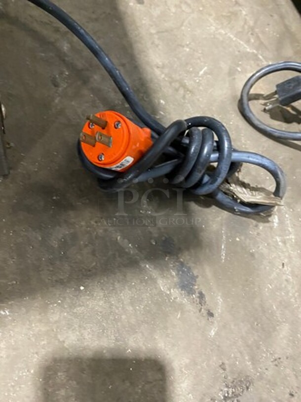 Turbofan Moffat Commercial Countertop Electric Powered Convection Oven! With View Through Door! Metal Oven Racks! All Stainless Steel! - Image 8 of 8