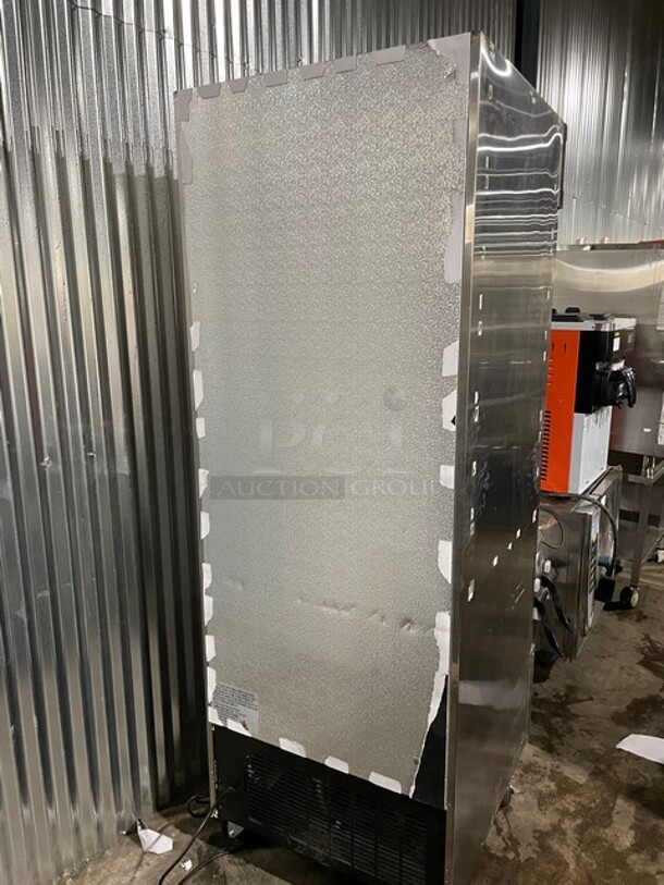 Avantco Stainless Steel Reach In Freezer! On Casters! MODEL 178SS1FHC SN: 6588170221080121 - Image 3 of 10