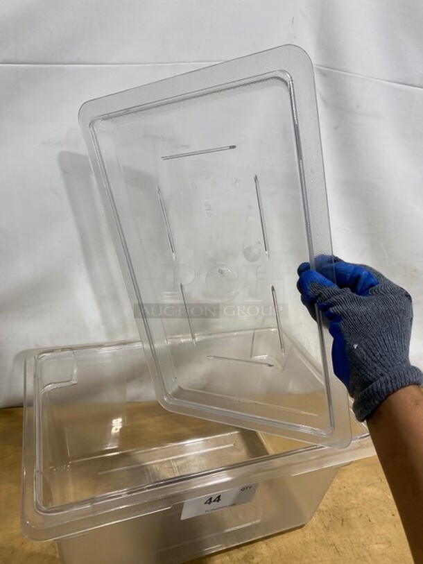 Rubbermaid Commercial Clear Food Pan With Lid! - Image 8 of 8