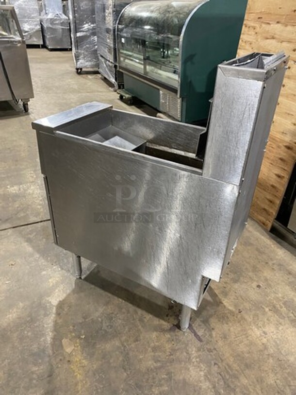 Pitco Commercial Natural Gas Powered Deep Fat Fryer! With Backsplash! All Stainless Steel! On Legs! - Image 4 of 7