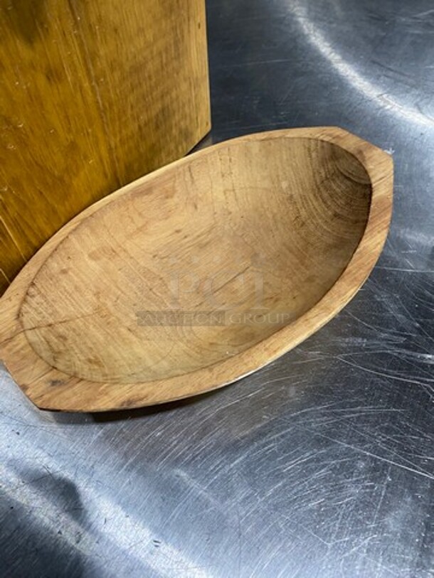 CUTE! Beverage Dispenser Set! Clear Blue Glass Jar! With Lid! With Wooden Stand And Drip Tray! - Image 4 of 5