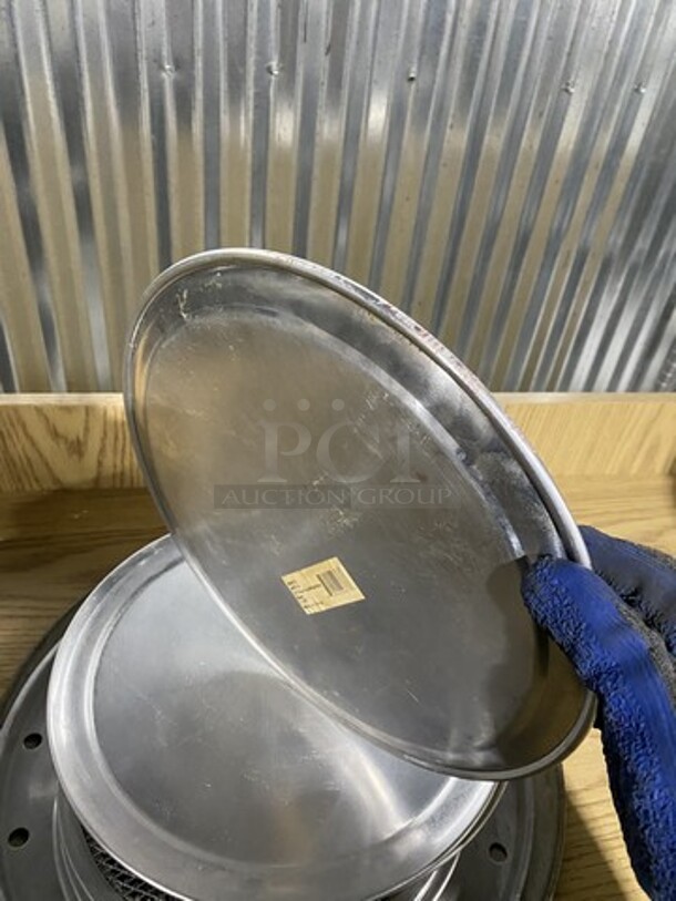Assorted Pizza Pans! 21 X Your Bid! - Image 3 of 9