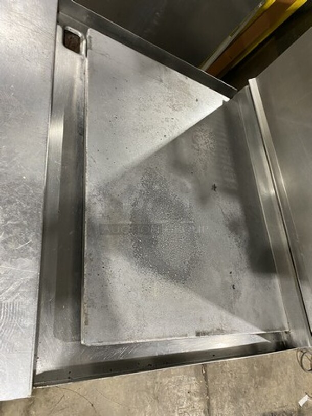Nice! JADE RANGE Natural Gas Powered 36 Inch Plancha Griddle! With Full Size Oven Underneath! With Raised Back Splash & Jade Range Salamander! All S.S.!   - Image 5 of 9