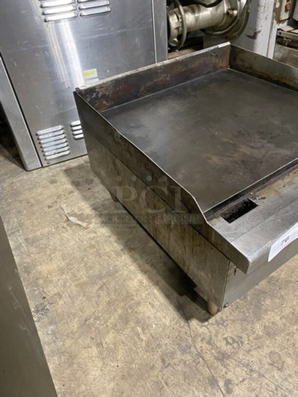 Vulcan Commercial Countertop Natural Gas Powered Flat Top Griddle! With Back And Side Splashes! All Stainless Steel! On Legs! - Image 2 of 7