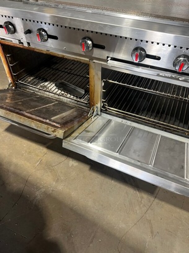 CPG Commercial LP Powered Flat Top Griddle Stove With Left Side 2 Burner! Griddle Has Side Splashes! With Raised Back Splash And Salamander Shelf! With 2 Oven Underneath! Metal Oven Racks! All Stainless Steel! On Casters! Model: S60G48L SN: 09227429 - Image 8 of 8