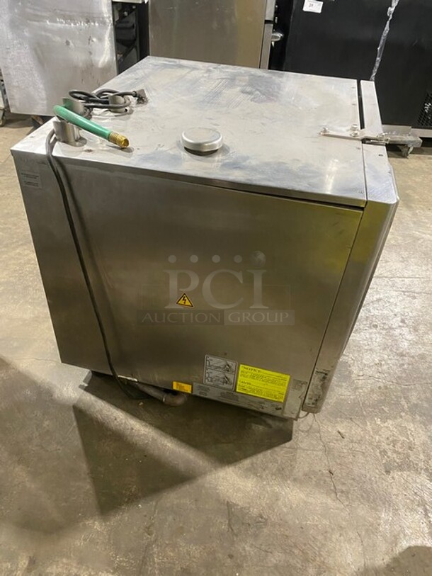 WOW! Rational Commercial Natural Gas Powered Combi Oven! All Stainless Steel! On Legs! 120V 1 Phase! Model: SCC61G! - Image 4 of 9