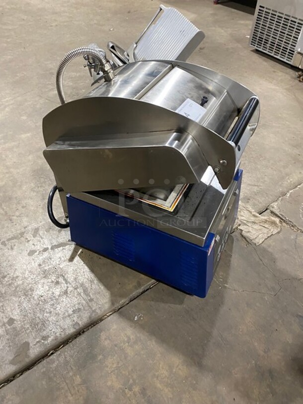2017 Electrolux Commercial Countertop Electric Powered Panini Flat Press! With Digital Controls! Stainless Steel Body! Model: HSPPA1 SN: 64210021 208V 60HZ 1 Phase - Image 3 of 8
