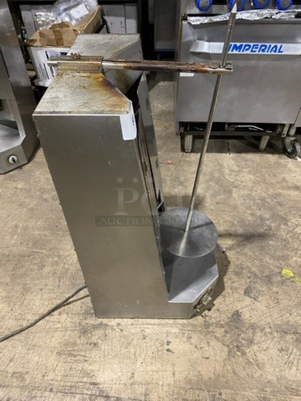 Auto Doner Commercial Countertop Natural Gas Powered Vertical Broiler Gyro Machine! All Stainless Steel! Model: G300 SN: 34295 - Image 2 of 11