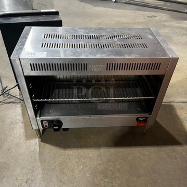 Vollrath Commercial Electric Powered Cheese Melter! Model: SAA8003 SN: E19002366680511 208/240V 1 Phase