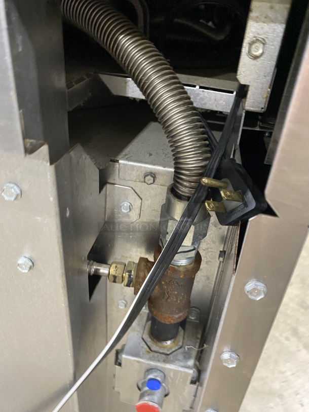 Viking Natural Gas Powered 6 Burner Range! With Convection Oven Underneath! All Stainless Steel! On Casters! - Image 9 of 10