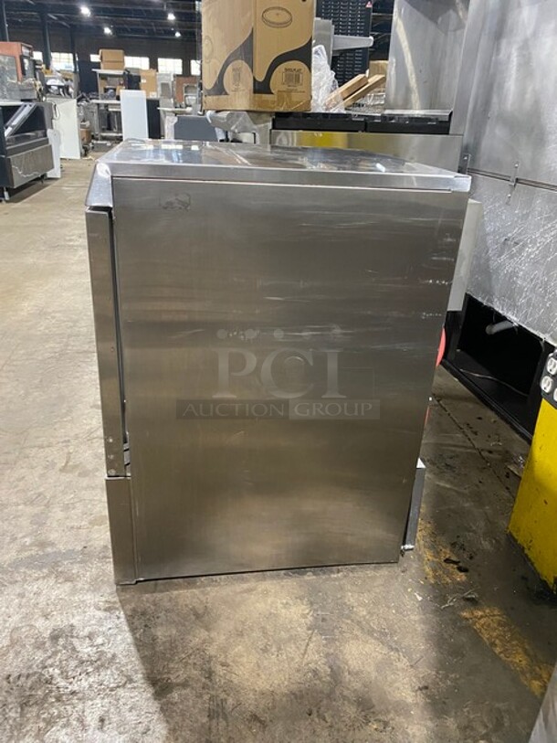 Sweet! LATE MODEL Hobart Commercial Under The Counter Dishwasher! With Dish Rack! All Stainless Steel! Model LXER Serial 231186908! 120/208-240V 1Phase! - Image 2 of 10