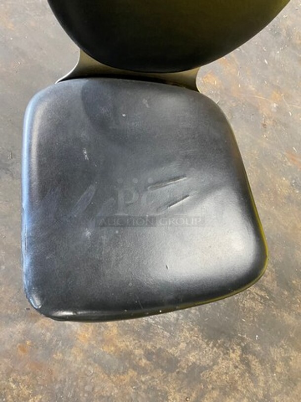 Black Cushioned Chairs! With Metal Base! With Footrest! 5x Your Bid! - Image 4 of 6