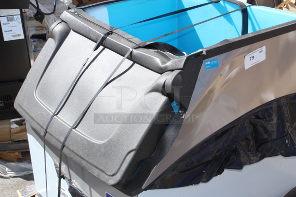 BRAND NEW SCRATCH & DENT! Manitowoc D400 Ice Storage Bin - 365 lb. S/N: 1121103695 30x34x38 - Image 8 of 8