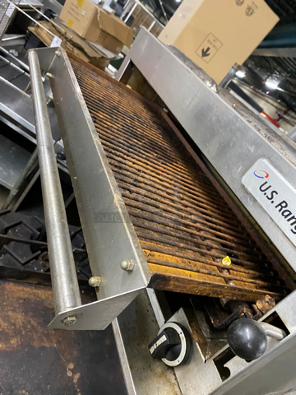 US Range Commercial Natural Gas Powered 2 Burner Stove With Flat Top Griddle! Griddle Has Side Splashes! With Raised Back Splash And Salamander! With Oven Underneath! All Stainless Steel! On Casters! - Image 10 of 11