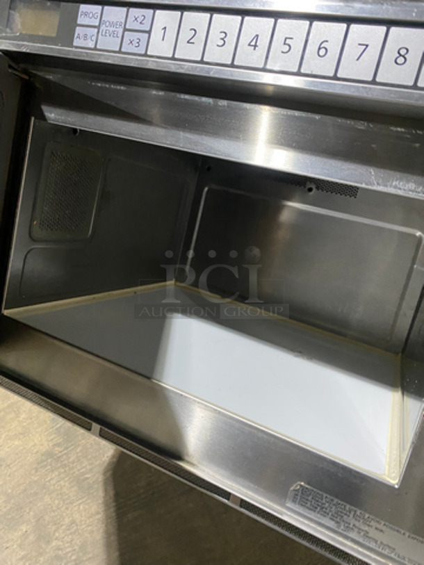 Panasonic Commercial Countertop Microwave Oven! All Stainless Steel! With View Through Door! Model: NE17521 SN: 6A53160161 208/230V 60HZ 1 Phase - Image 6 of 8