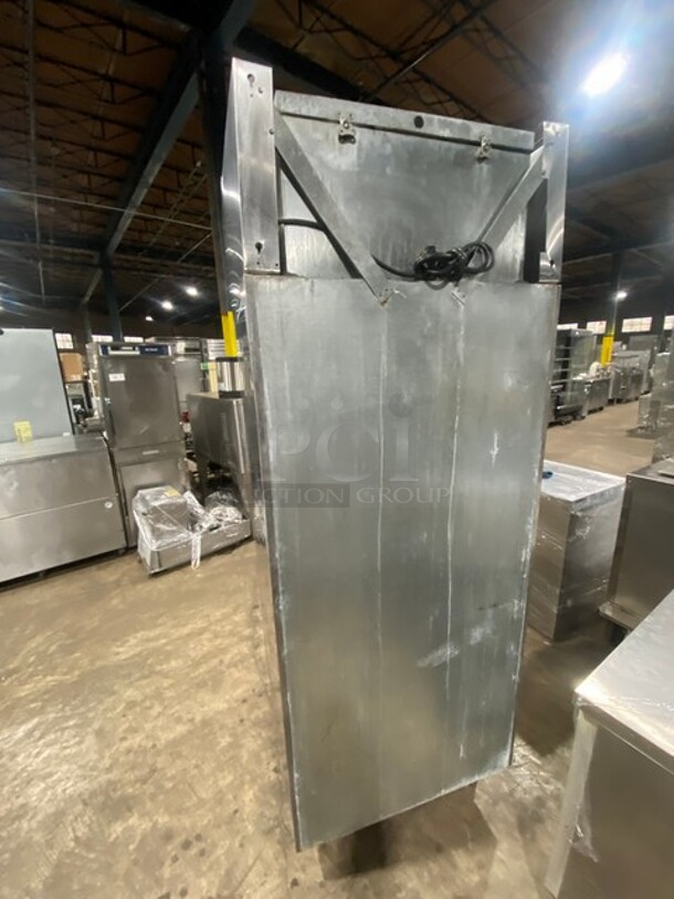Victory Commercial Single Door Reach In Freezer! All Stainless Steel! On Legs! Model: FS1DS7EW SN: B0380890 115V 60HZ 1 Phase - Image 4 of 9