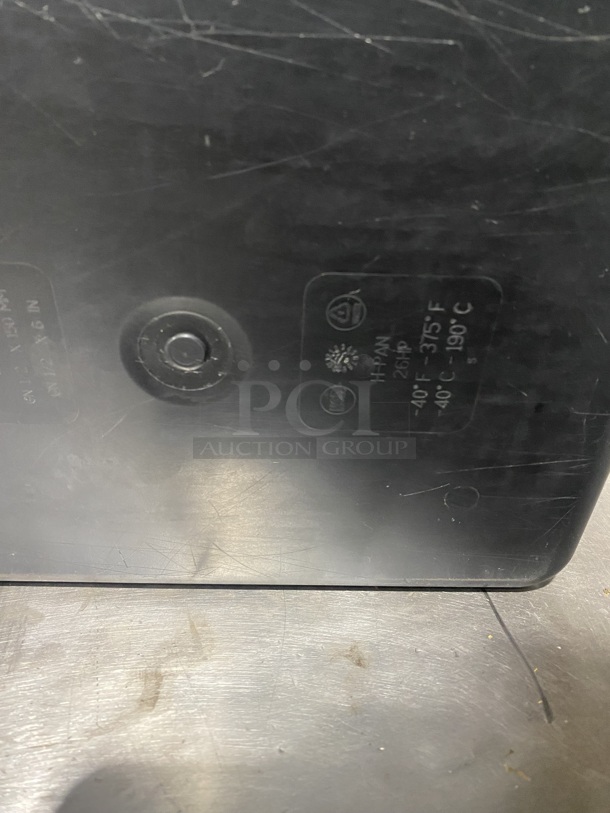 Cambro Half Sized Food Pan! - Image 5 of 6