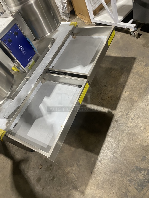 NEW! NEVER USED! Cleveland Commercial Countertop Electric Powered Jacketed Tilting Soup Kettle! On Equipment Stand! All Stainless Steel! On Legs! Model: TKET12T SN: WT680804C01 240V 60HZ 3 Phase - Image 7 of 10
