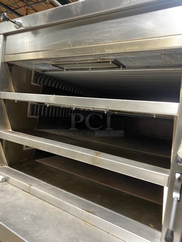 Empire Commercial Natural Gas Powered Tripple Deck Baking Oven! All Stainless Steel! - Image 4 of 9