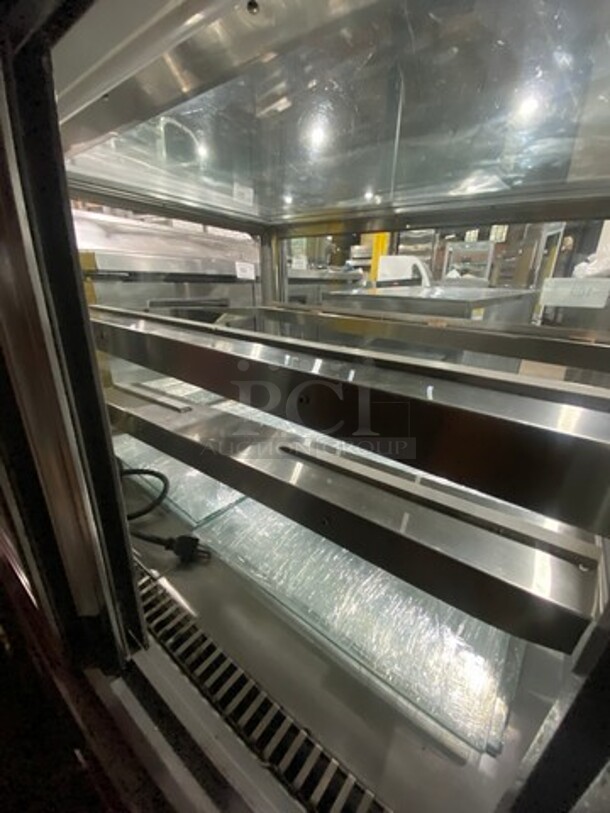 Leader Commercial Refrigerated Deli/ Bakery Display Case Merchandiser! With Straight Front Glass! With Rear Access Doors! Stainless Steel Outline! Model: MCB36SC SN: UR080381 115V 60HZ 1 Phase - Image 5 of 9
