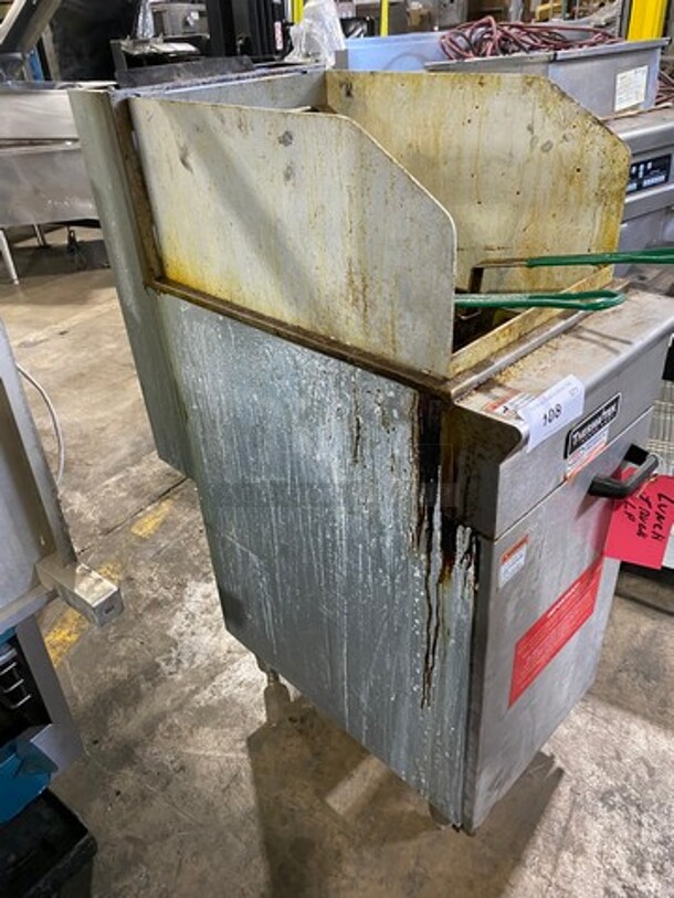 Therma Tek Commercial Natural Gas Powered Deep Fat Fryer! With Side Splashes! With 2 Metal Frying Baskets! All Stainless Steel! On Legs! Model: GF90 SN: 06201544048 - Image 2 of 8