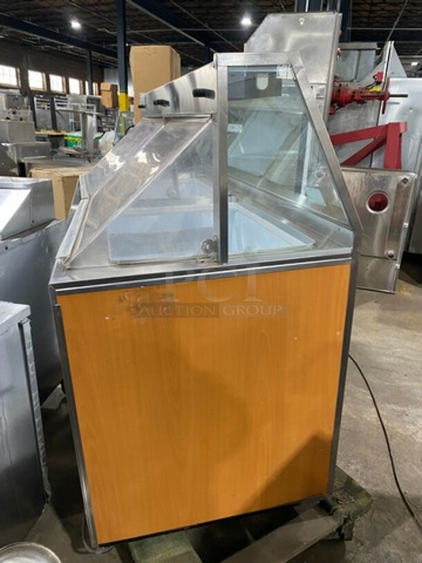 Hussman Commercial Refrigerated Ice Cream Dipping Cabinet/Display Case! With 2 Flip Open Back Access Doors! - Image 3 of 7