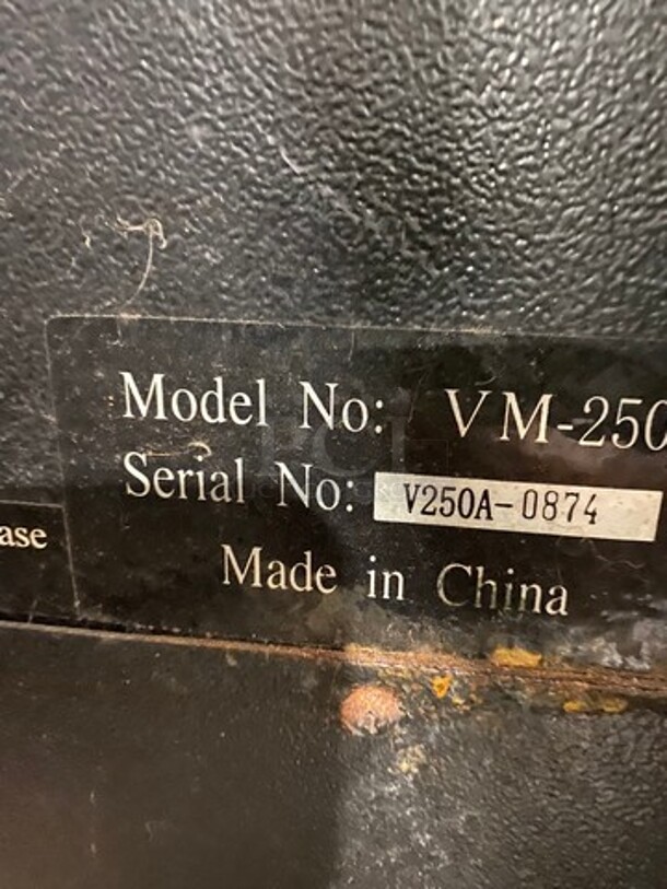 Snack Attack Commercial Snack And Drink Combo Vending Machine! Model: VM150 SN: V150A1801, Model: VM250 SN: V250A0874 - Image 6 of 9