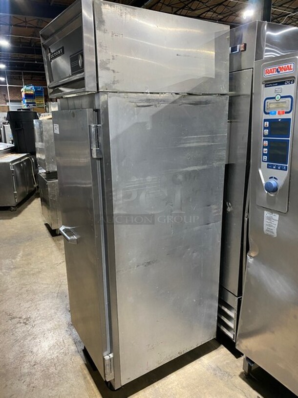 Victory Commercial Reach In Cooler! All Stainless Steel! On Casters! MODEL RAA1DS7 SN:L9520V108 115V 1PH - Image 2 of 10