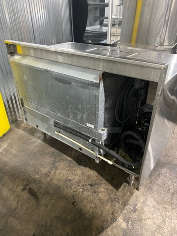 Delfield Commercial One Door Lowboy Cooler! With 2 Refrigerated Drawers! With Sliding Top Access Door! With Backslash! All Stainless Steel! On Legs! Model F18WC52CNONSFNC Serial 0811150000641! 115V 1Phase! - Image 3 of 11