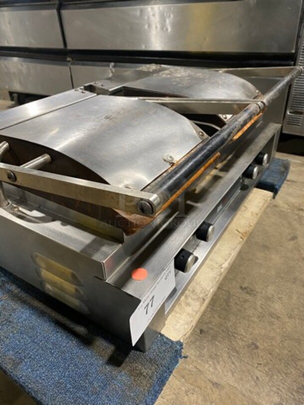 Lang Star Stainless Steel Commercial Countertop Electric Powered Double Panini Press! With Flat Press! - Image 2 of 9