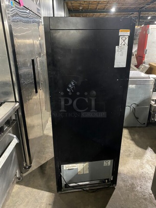 Carrier Commercial Single Door Reach In Refrigerator Merchandiser! With View Through Door! With Poly Coated Racks! Model: MC3000 SN: 1908X55666 120V 60HZ 1 Phase - Image 3 of 7