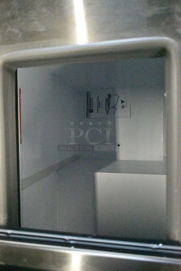 BRAND NEW SCRATCH AND DENT! 2024 Excellence HFF-2-HC  32" Flip Lid Ice Cream Dipping Cabinet. 115 Volts, 1 Phase. Tested and Working! - Image 4 of 6
