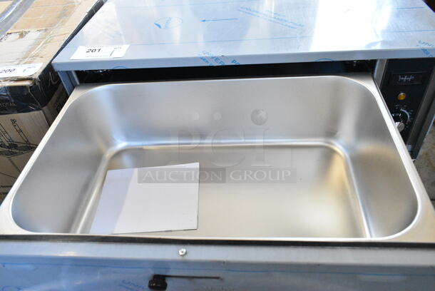 BRAND NEW SCRATCH AND DENT! ServIt 423WDSFS1 Stainless Steel Single Freestanding Drawer Warmer. 120 Volts, 1 Phase. Tested and Working! - Image 4 of 5