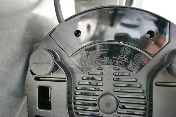 BRAND NEW SCRATCH AND DENT! Waring WFP16S 4 Qt. Clear Batch Bowl Food Processor Base - 2 hp. 120 Volts, 1 Phase. Tested and Working! - Image 6 of 6