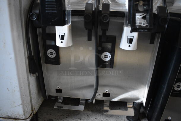 LIKE NEW! Elmeco Model FC2 GREEN Metal Commercial Countertop 2 Hopper Slushie Machine. 115 Volts, 1 Phase. 17x22x34. Tested and Working! - Image 6 of 7