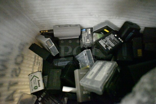 ALL ONE MONEY! Lot of Various Items Including Bosch Bag, Battery Packs.  - Image 6 of 8