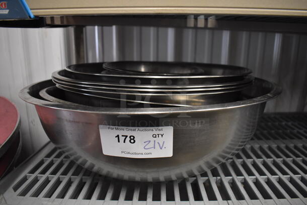21 Various Metal Bowls. Includes 22x22x7.5. 21 Times Your Bid! - Image 1 of 3