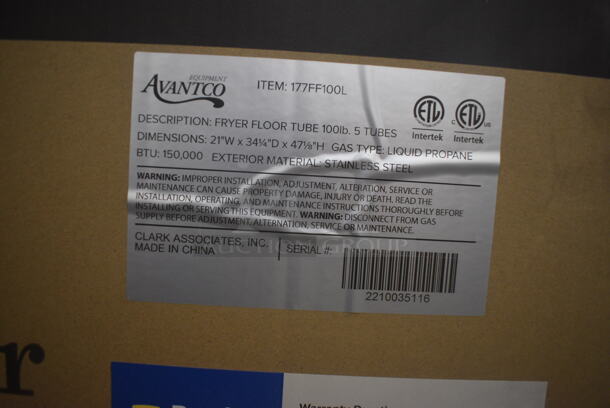 BRAND NEW SCRATCH AND DENT! Avantco FF100 Liquid Propane 70-100 lb. Stainless Steel Tube Floor Fryer on Commercial Casters- 150,000 BTU - Image 3 of 11