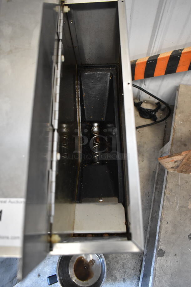 Grindmaster 250 Stainless Steel Commercial Countertop Coffee Bean Grinder. 120 Volts, 1 Phase. Tested and Working! - Image 7 of 8